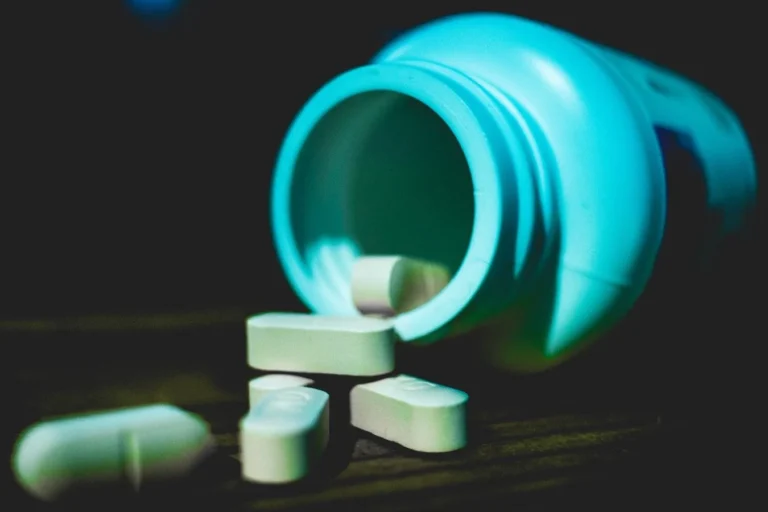 VITAMINS: SCIENCE OR RELIGION? (1)